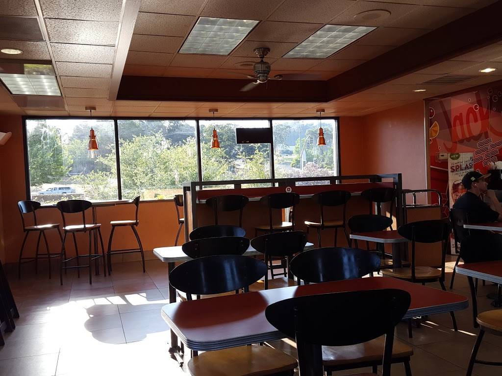 Jack in the Box | restaurant | 13751 Mono Way, Sonora, CA 95370, USA | 2095322900 OR +1 209-532-2900