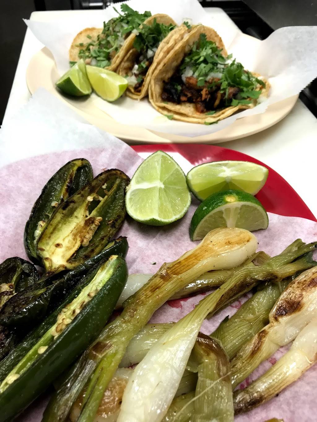 Las Picosas | restaurant | 6430 S Pulaski Rd, Chicago, IL 60629, USA | 7737351954 OR +1 773-735-1954