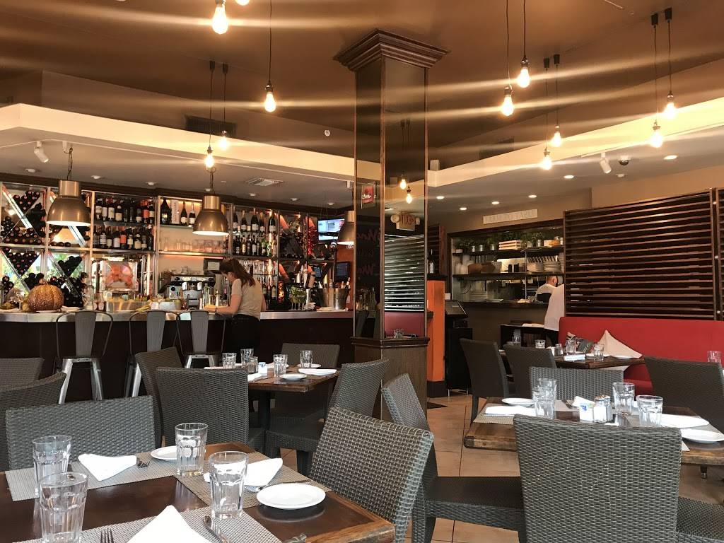 Olivers Bistro | restaurant | 959 West Ave #15, Miami Beach, FL 33139, USA | 3055353050 OR +1 305-535-3050