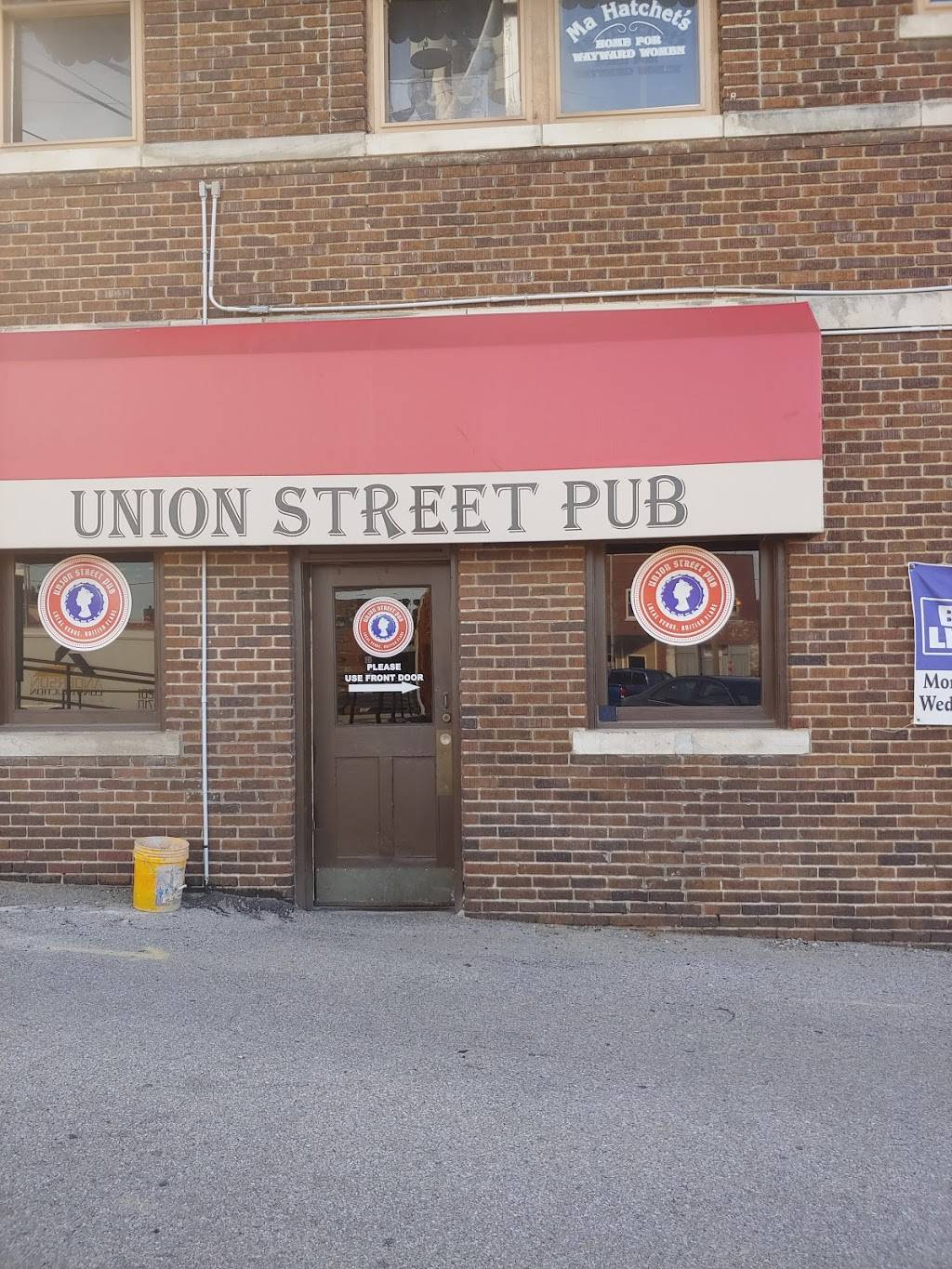 Union Street Pub | restaurant | 107 E Union St, Marion, IL 62959, USA | 6189989011 OR +1 618-998-9011