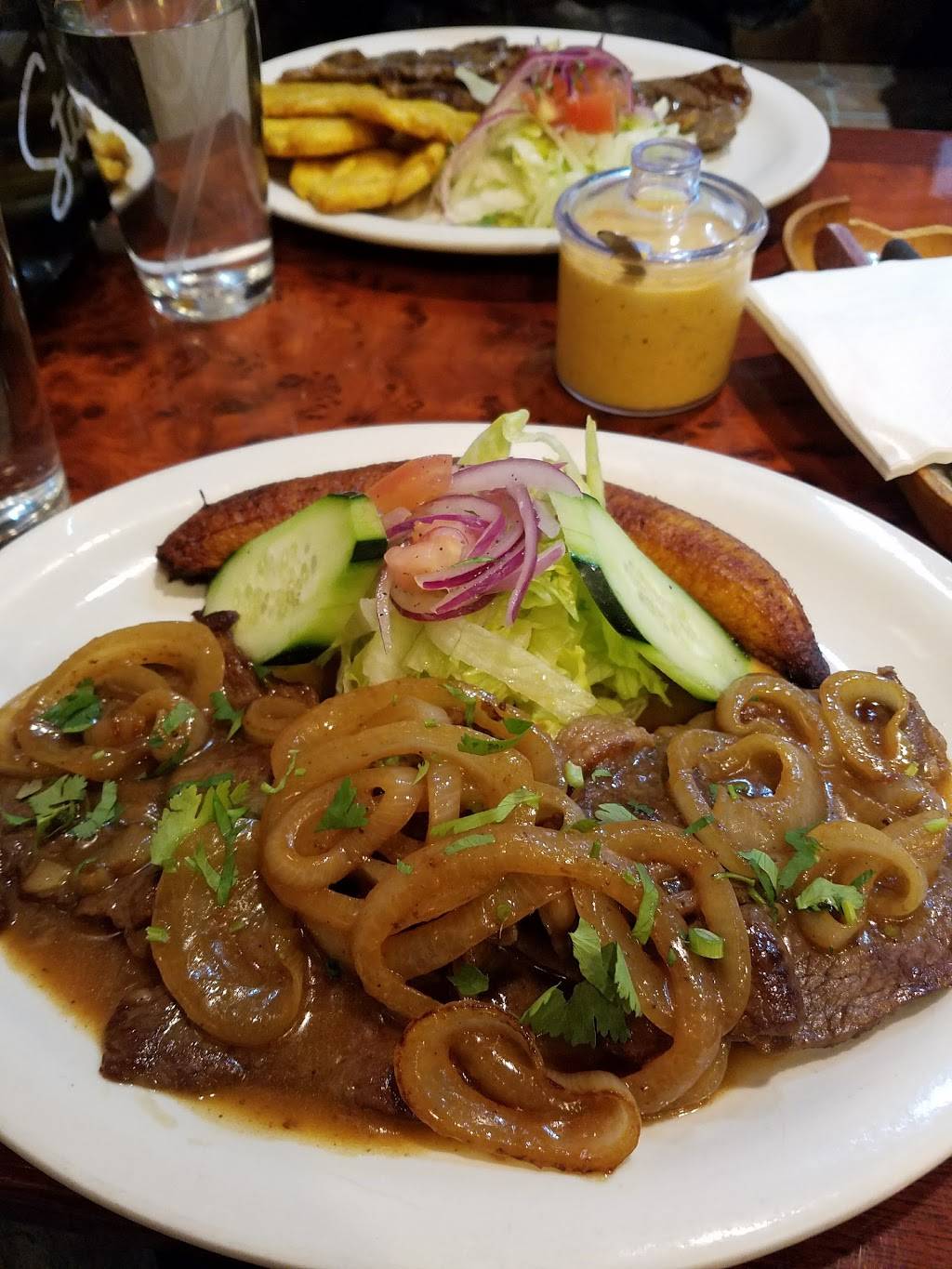 El Sabroso Coffee Shop | restaurant | 64-04 Roosevelt Ave, Woodside, NY 11377, USA | 7184240001 OR +1 718-424-0001