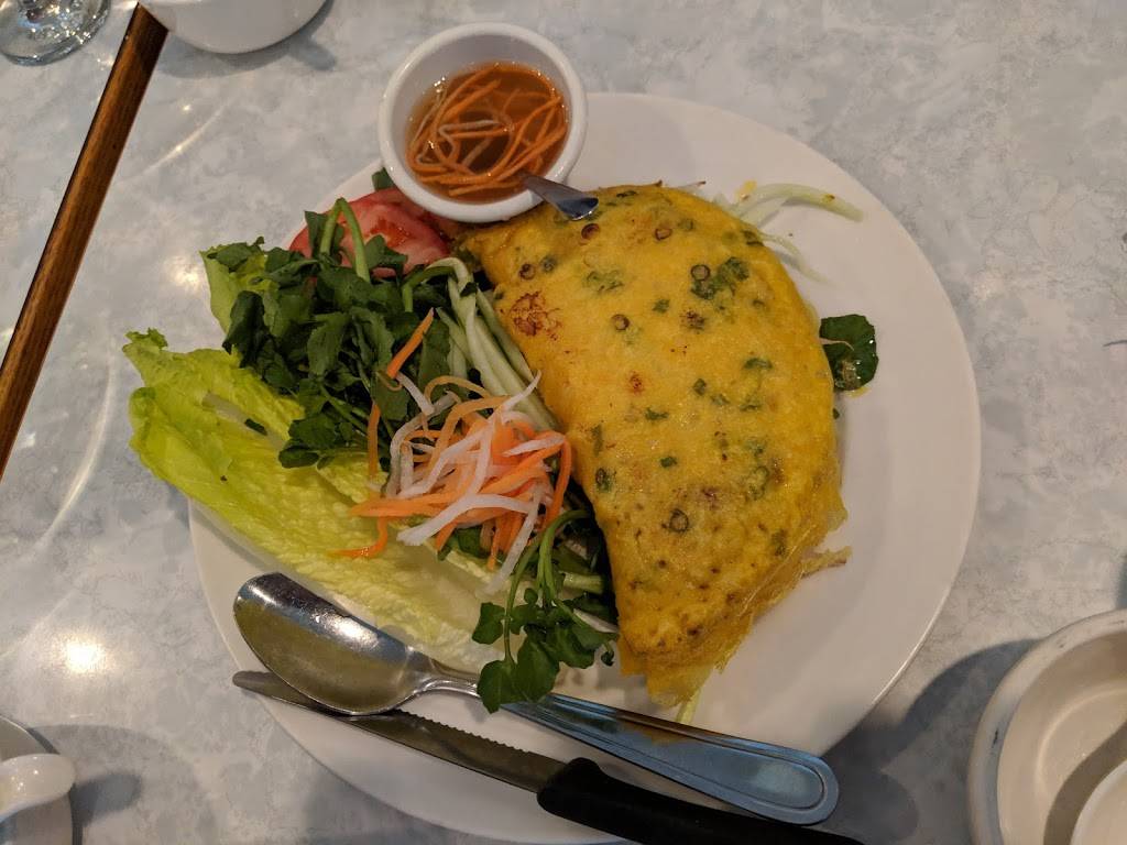 Pho Lemongrass | restaurant | 239 Harvard St, Brookline, MA 02446, USA | 6177318600 OR +1 617-731-8600