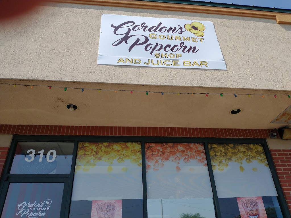 Gordons, FISH and CHICKEN | restaurant | 310 N Genesee St, Waukegan, IL 60085, USA | 2243817374 OR +1 224-381-7374