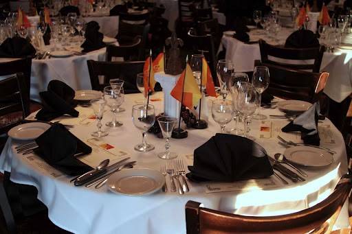 Ernests Orleans Restaurant & Cocktail Lounge | restaurant | 1601 N Spring St, Shreveport, LA 71101, USA | 3182261325 OR +1 318-226-1325