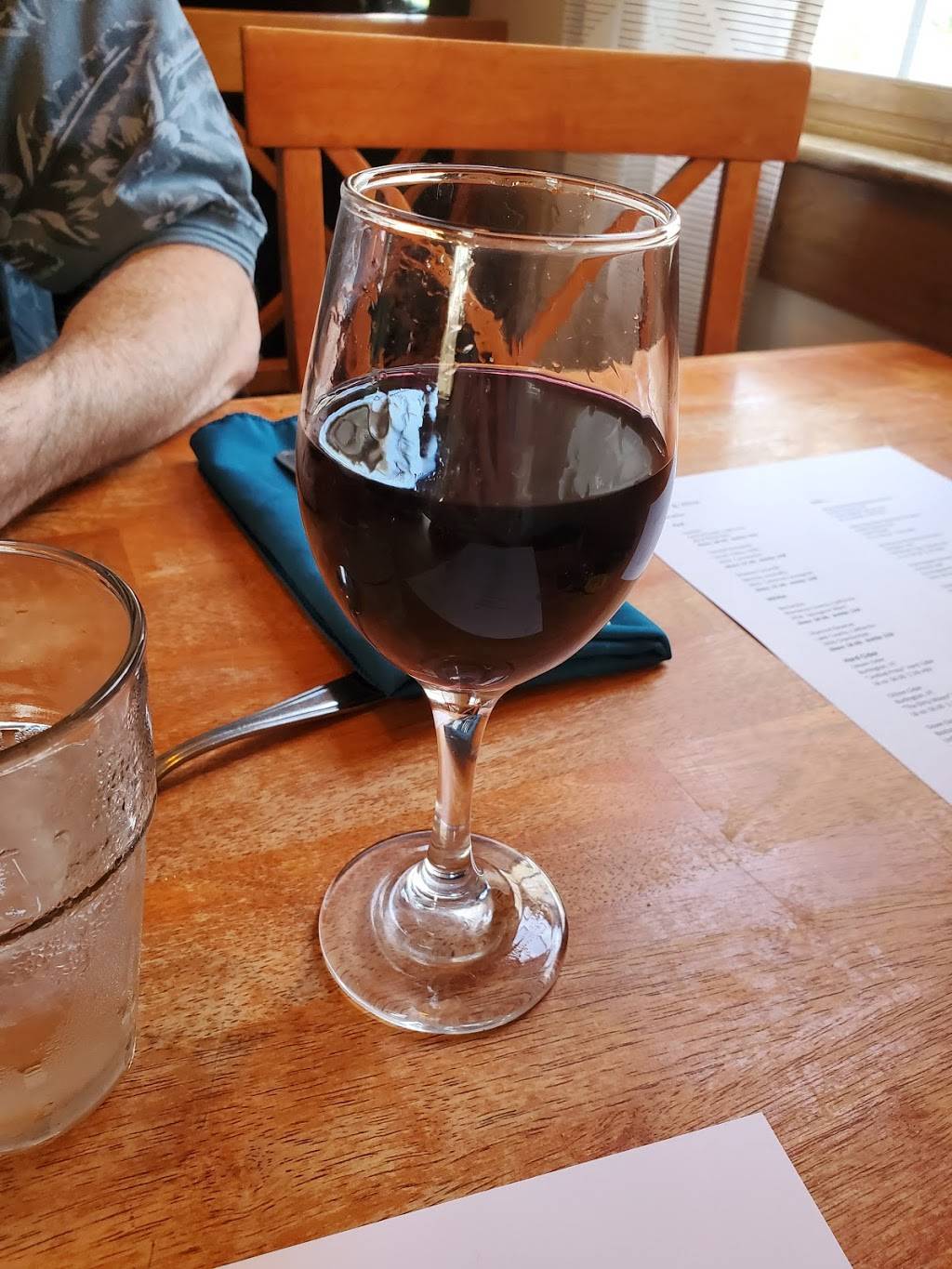 Hilltop Cafe | restaurant | 195 Isaac Frye Hwy, Wilton, NH 03086, USA | 6036542223 OR +1 603-654-2223