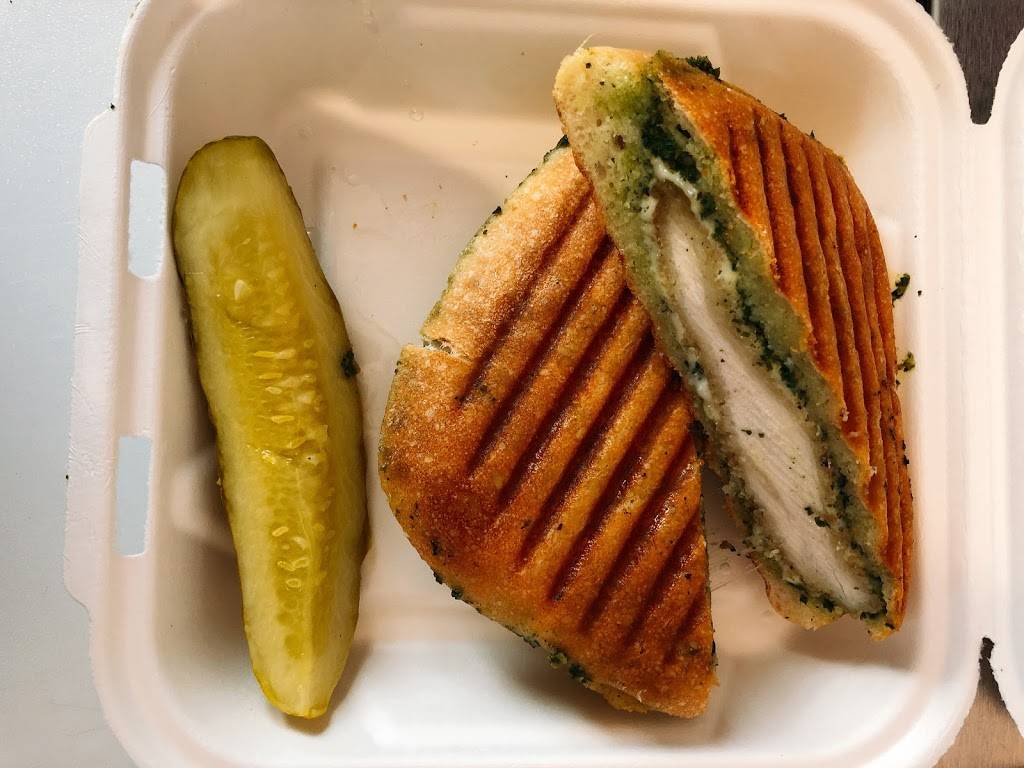Fresh Pond Panini & Smoothie Bar | restaurant | Solomon Pond Mall, Food Court, 601 Donald Lynch Blvd #2114, Marlborough, MA 01752, USA | 5087871008 OR +1 508-787-1008