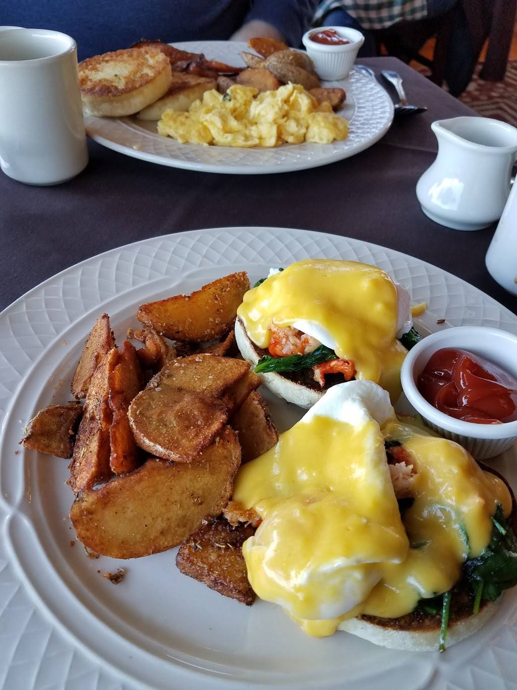 Lakehouse Grille | restaurant | 281 Daniel Webster Hwy, Meredith, NH 03253, USA | 6032795221 OR +1 603-279-5221