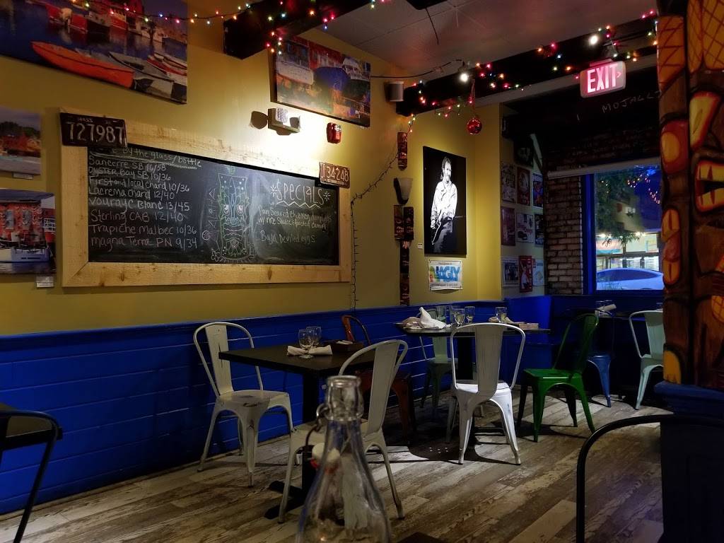 Bonefish Harrys | restaurant | 218 Cabot St, Beverly, MA 01915, USA | 9789692423 OR +1 978-969-2423