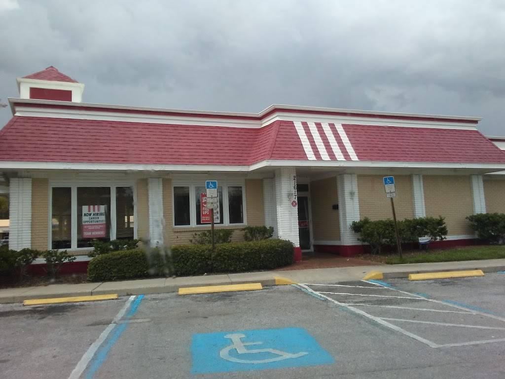KFC | restaurant | 21617 Village Lakes Shopping Center Dr, Land O Lakes, FL 34639, USA | 8139499549 OR +1 813-949-9549