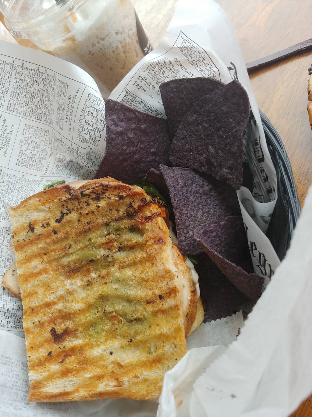 Moose Jackson Cafe | restaurant | 221 E A St #1, Iron Mountain, MI 49801, USA | 9067762233 OR +1 906-776-2233