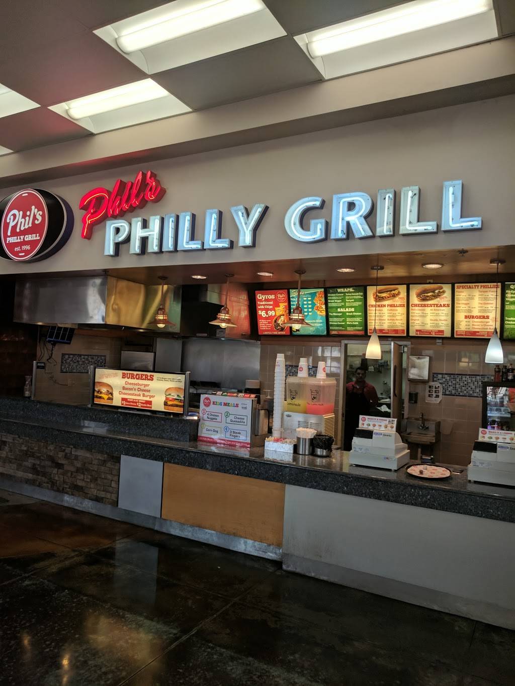 Phils Philly Grill | restaurant | 4401 N. Interstate 35, Round Rock, TX 78664, USA | 5128647445 OR +1 512-864-7445