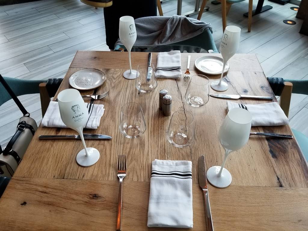 Halifax | restaurant | 225 River St, Hoboken, NJ 07030, USA | 2012532500 OR +1 201-253-2500