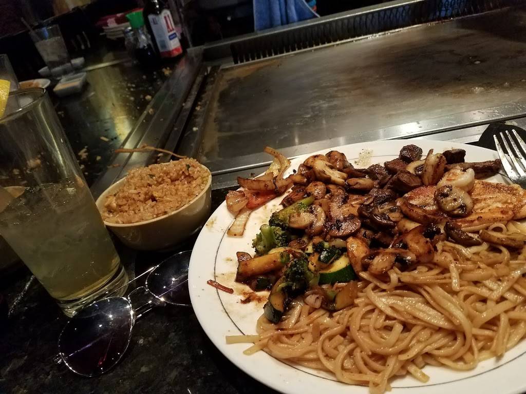 Chi Tung Restaurant | restaurant | 9560 S Kedzie Ave, Evergreen Park, IL 60805, USA | 7086368180 OR +1 708-636-8180