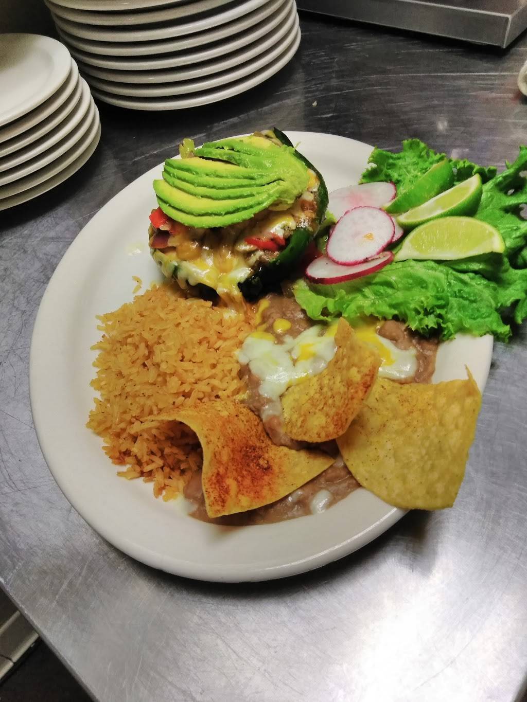 La Kebrada Mexican Restaurant-Clovis | restaurant | 1175 N Fowler Ave #105, Clovis, CA 93611, USA | 5599004589 OR +1 559-900-4589