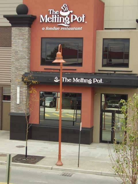 The Melting Pot | restaurant | Galleria Mall, 1 Walden Galleria Suite D224, Buffalo, NY 14225, USA | 7166856358 OR +1 716-685-6358