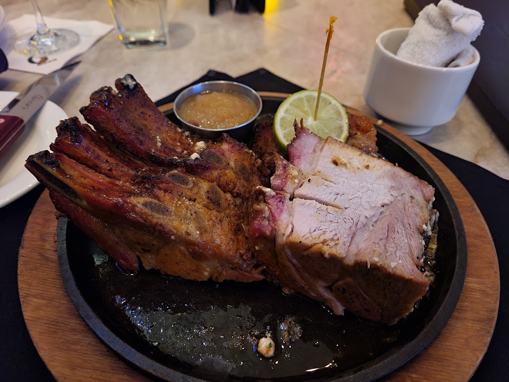 Perrys Steakhouse & Grille | restaurant | 2100 Olive St Suite #100, Dallas, TX 75201, USA | 2148555151 OR +1 214-855-5151