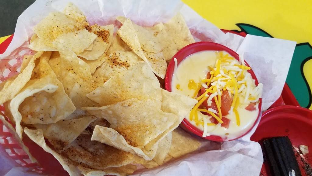 Fuzzys Taco Shop | restaurant | 3996 Central Park Blvd #110, Denver, CO 80238, USA | 3035763228 OR +1 303-576-3228