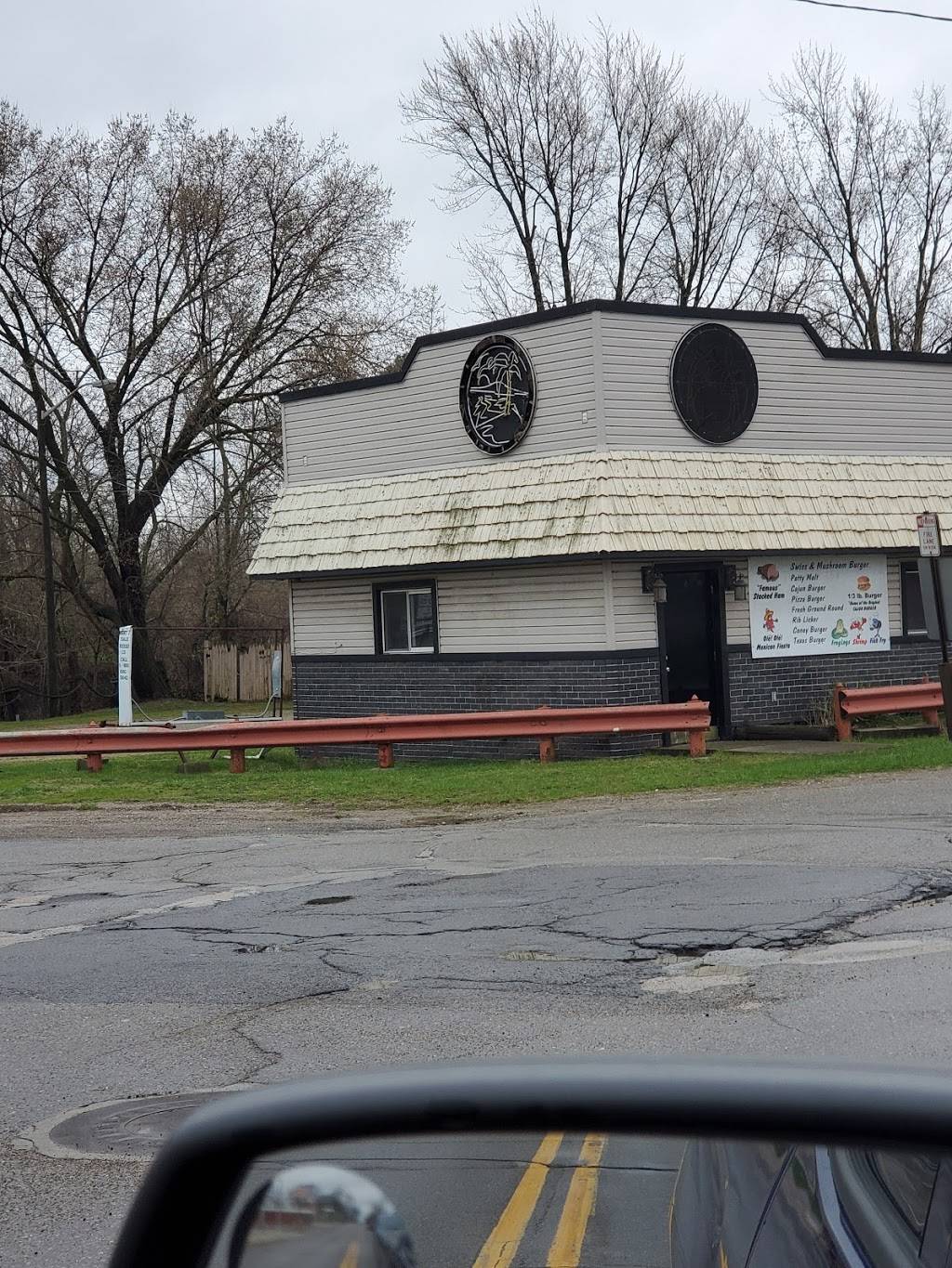 T.Tigers Bistro &Grille BBQ. | restaurant | 12698 N Dixie Hwy, South Rockwood, MI 48179, USA | 7347991039 OR +1 734-799-1039