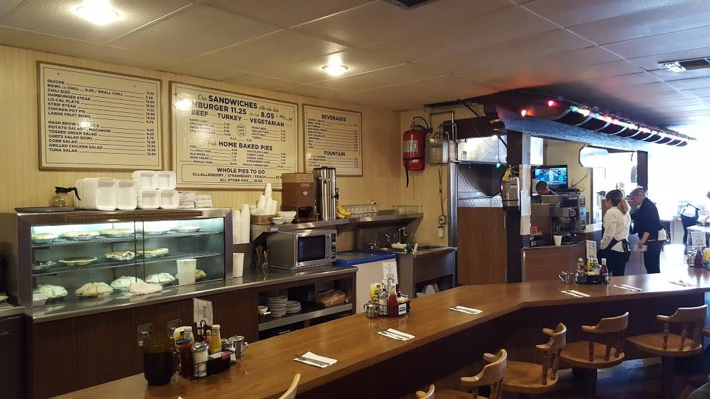 Pien Burger | restaurant | 913 E California Blvd, Pasadena, CA 91106, USA | 6267951123 OR +1 626-795-1123