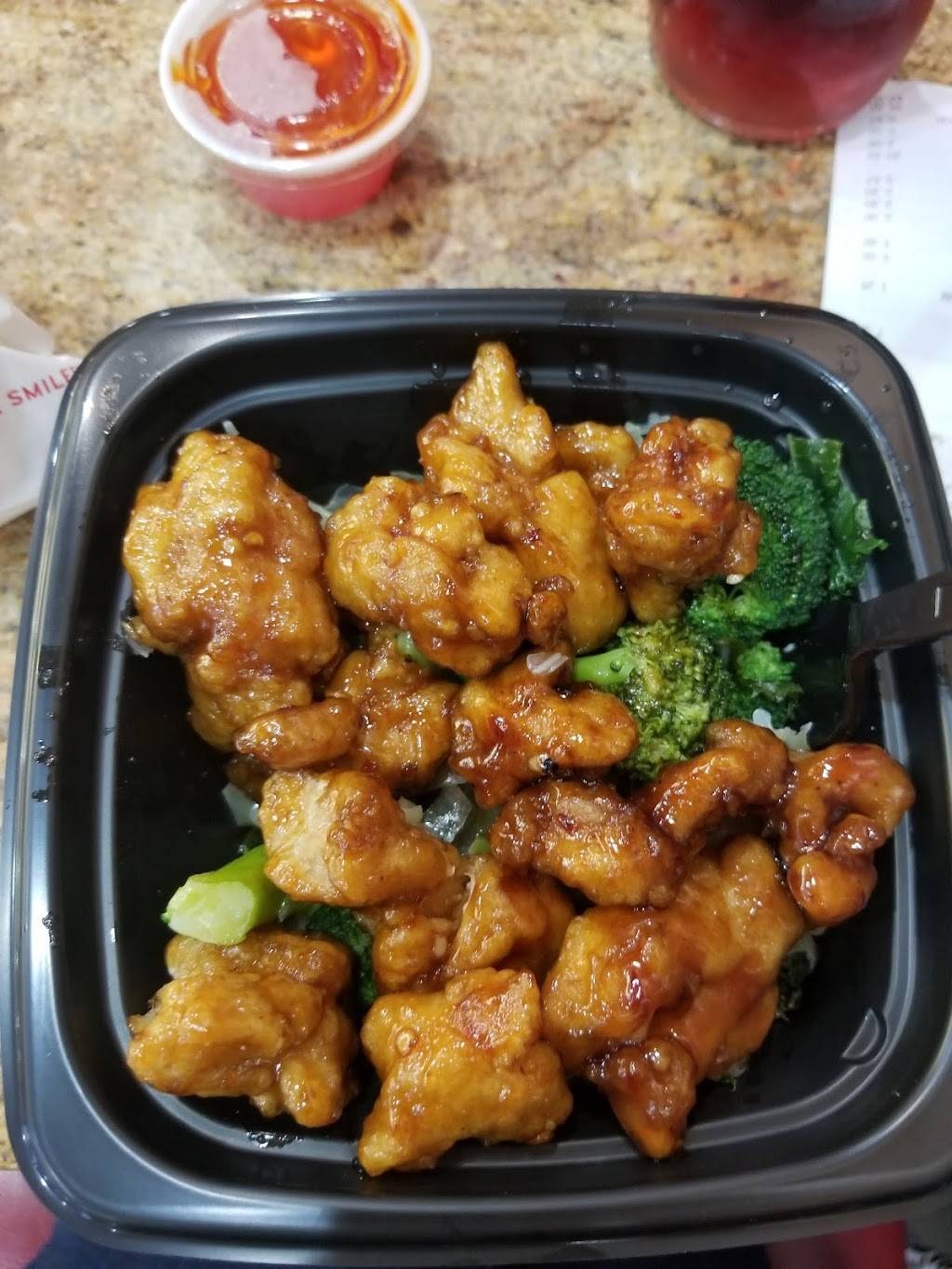Panda Express | meal takeaway | 4201 Broadway St, Mt Vernon, IL 62864, USA | 6182422579 OR +1 618-242-2579