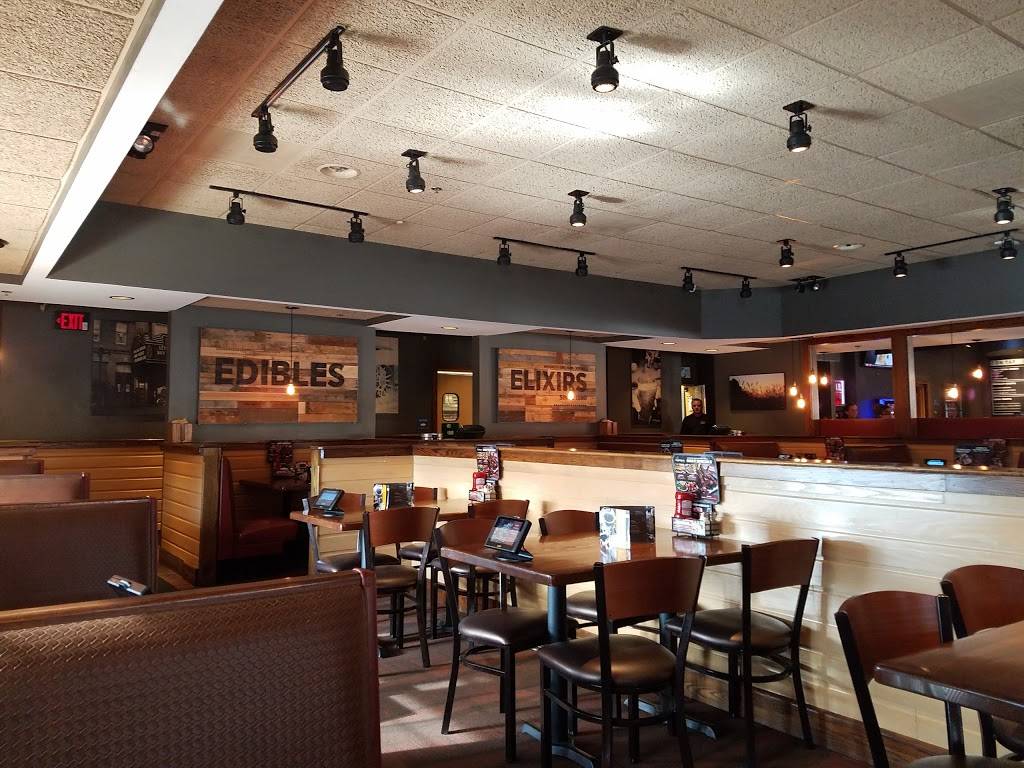 Applebees Grill + Bar | restaurant | 12825 Washington Twp Blvd, Waynesboro, PA 17268, USA | 7177493057 OR +1 717-749-3057