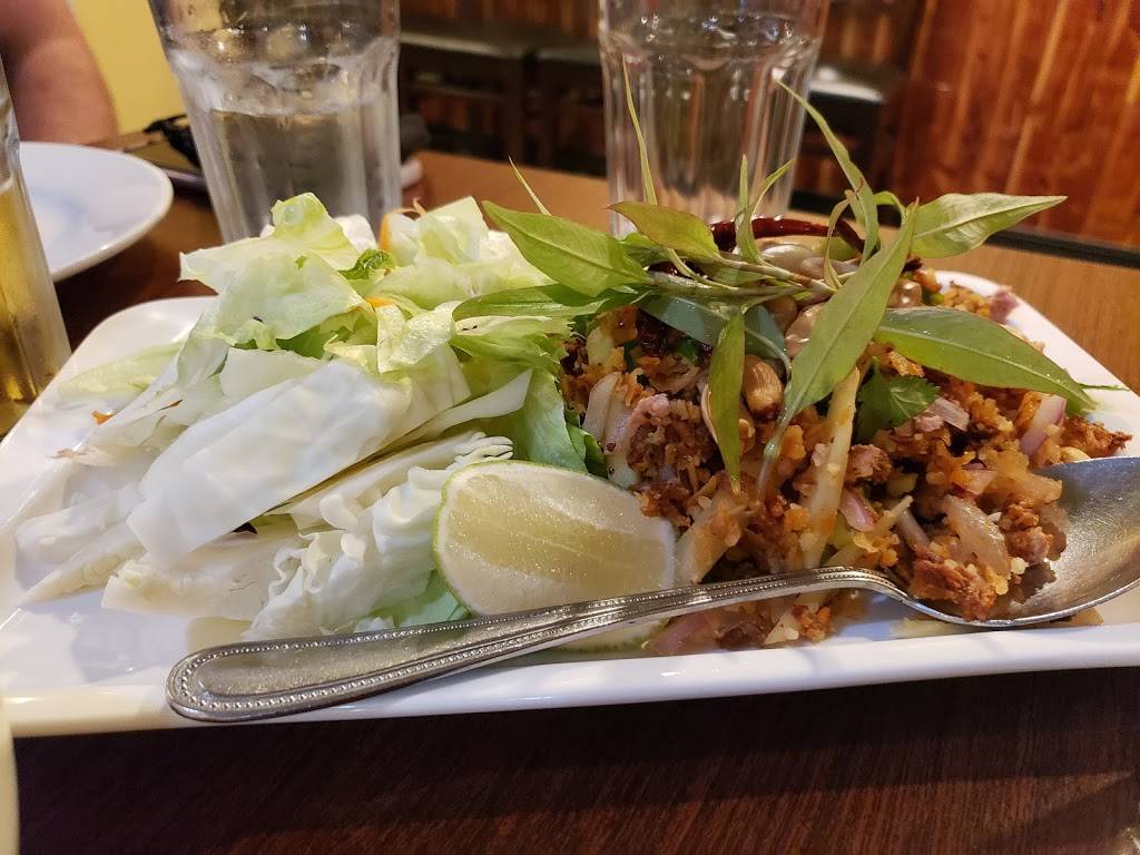 Isarn Garden Thai Cuisine | restaurant | 1050 El Camino Real, San Carlos, CA 94070, USA | 6508028081 OR +1 650-802-8081