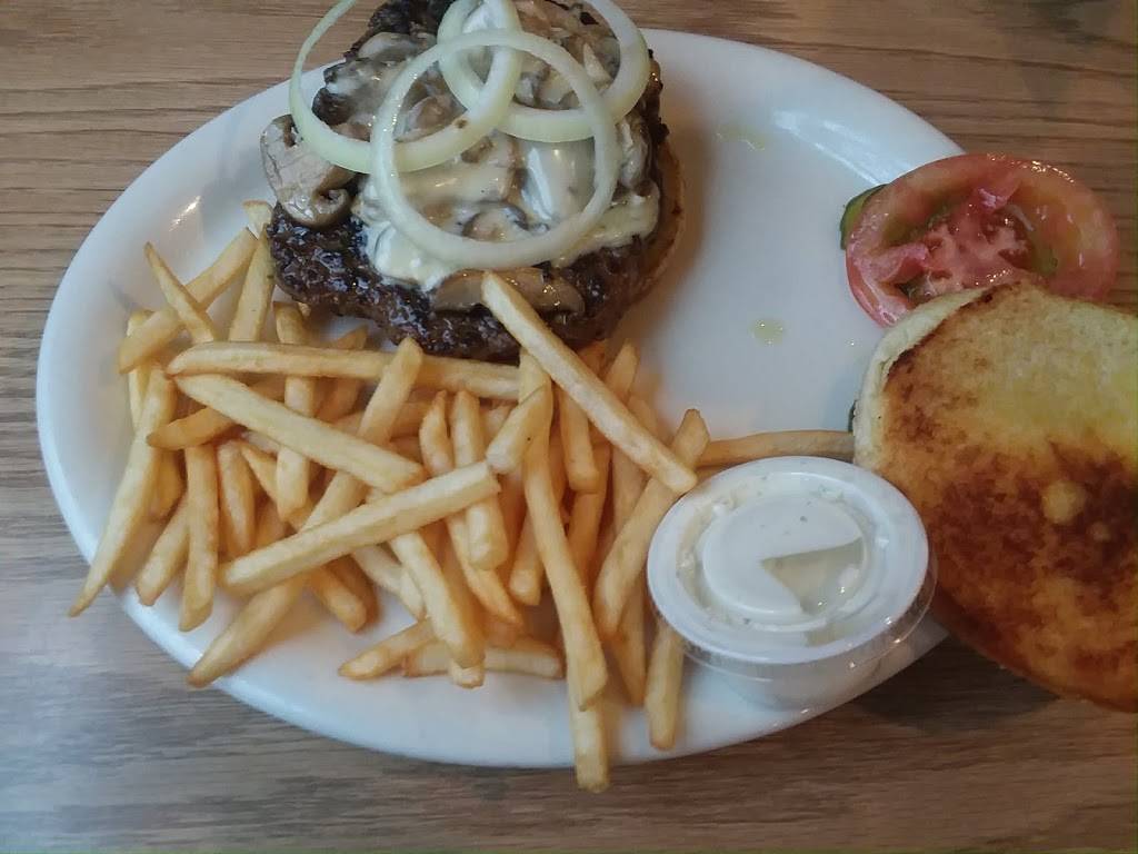 Louis Diner | restaurant | 1500 W Littleton Blvd, Littleton, CO 80120, USA | 3037811502 OR +1 303-781-1502