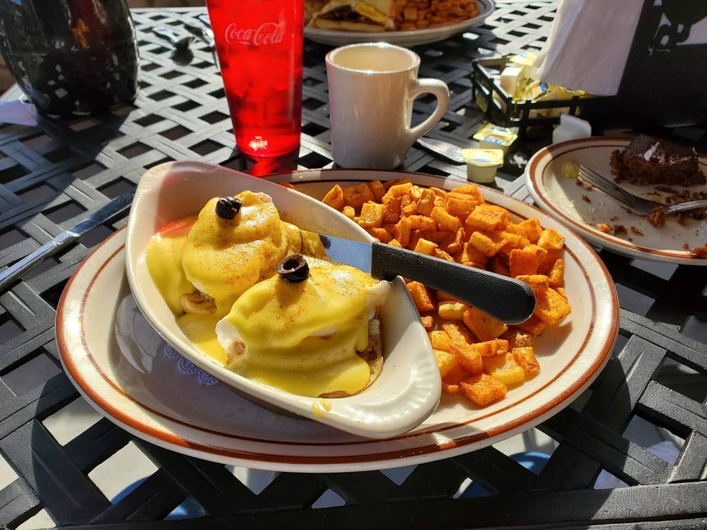 Egg Works | restaurant | 7591 Tule Springs Rd, Las Vegas, NV 89131, USA | 7024457666 OR +1 702-445-7666