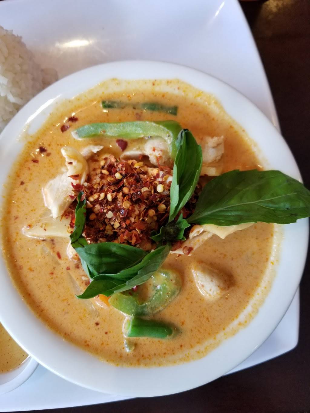 Tom Yum Thai Restaurant | restaurant | 110 N Central Ave, Phoenix, AZ 85004, USA | 4804208424 OR +1 480-420-8424