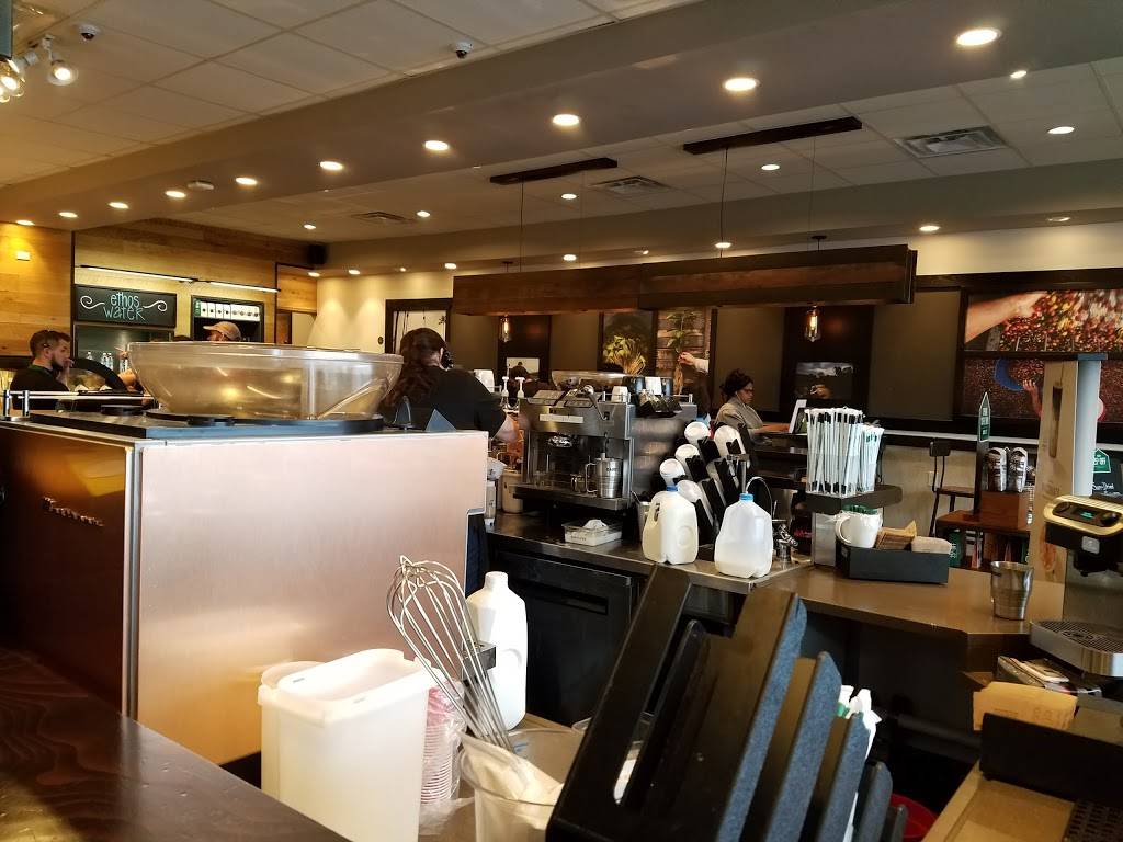 Starbucks | cafe | 2141 Wilma Rudolph Blvd, Clarksville, TN 37040, USA | 9316475904 OR +1 931-647-5904