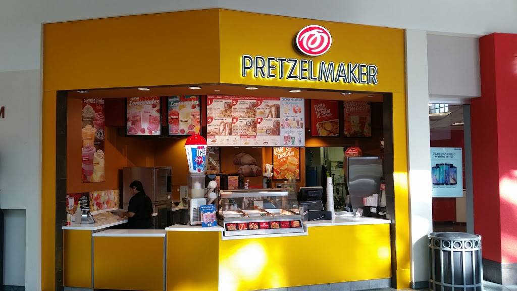 Pretzelmaker | restaurant | 463 Brandon Town Center Dr, Brandon, FL 33511, USA | 8136542724 OR +1 813-654-2724