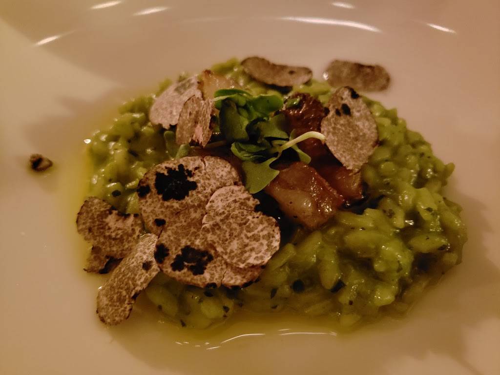 Birch | restaurant | 1001 Fairview Ave N #2250, Seattle, WA 98109, USA | 2067741948 OR +1 206-774-1948