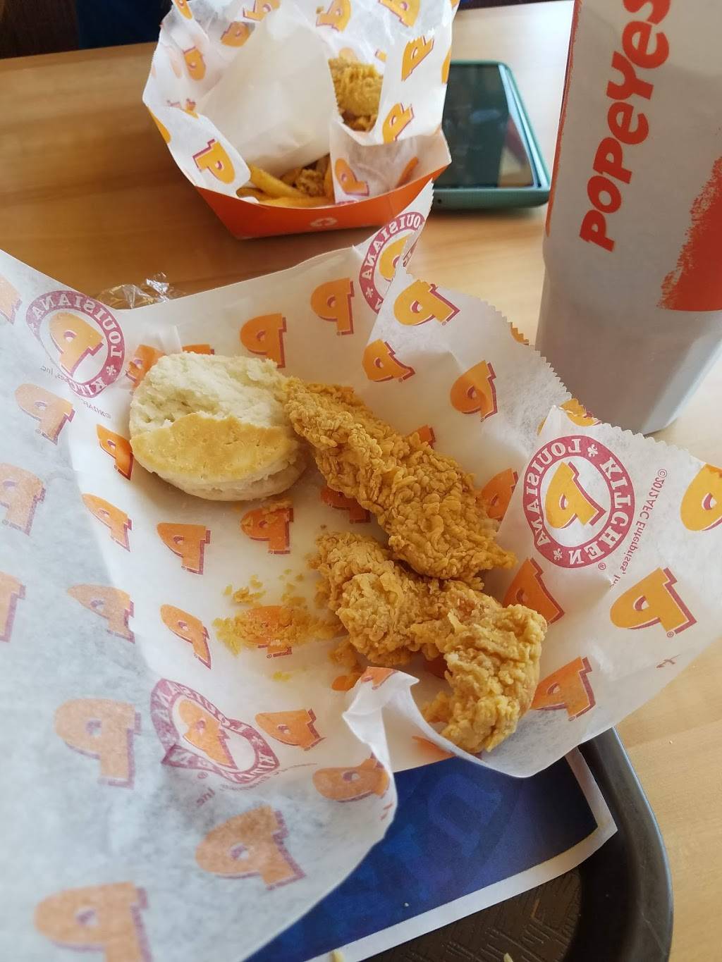 Popeyes Louisiana Kitchen | restaurant | 624 Baltimore Blvd, Westminster, MD 21157, USA | 4108577550 OR +1 410-857-7550