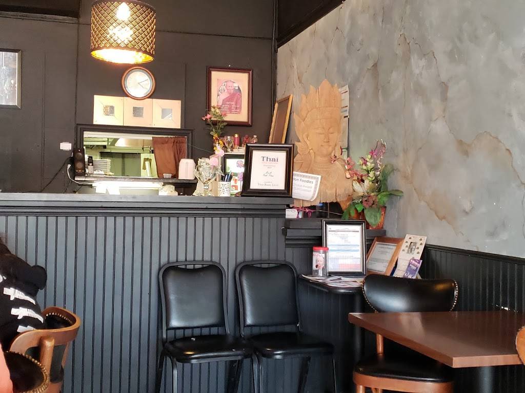 Thai Basil Leaf Restaurant | restaurant | 805 W Park Row Dr, Arlington, TX 76013, USA | 8172770440 OR +1 817-277-0440