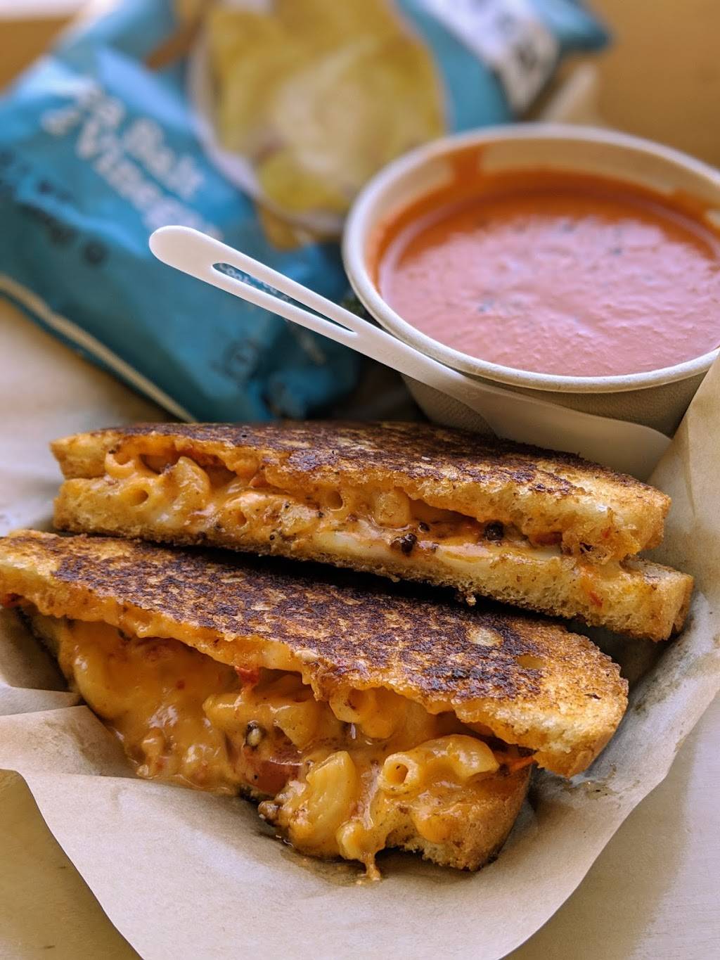 The Grilled Cheeserie | restaurant | 2003 Belcourt Ave, Nashville, TN 37212, USA | 6152030351 OR +1 615-203-0351