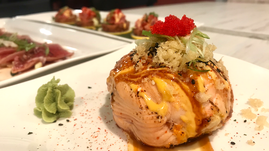 Shiitake Asian Bistro | restaurant | 4900 Linton Blvd #14, Delray Beach, FL 33445, USA | 5618655538 OR +1 561-865-5538