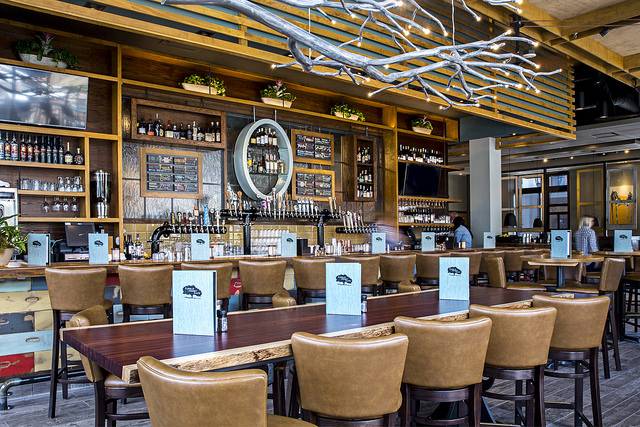 Tupelo Honey | restaurant | 4600 Roswell Rd Bldg C Ste 110, Sandy Springs, GA 30342, USA | 4046496334 OR +1 404-649-6334