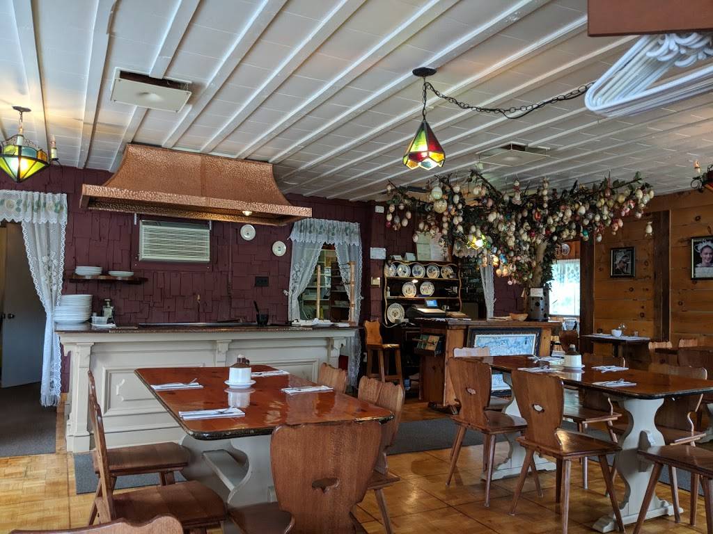 Creperie Au Tournesol | restaurant | 5825 Boulevard Labelle, Val-Morin, QC J0T 2R0, Canada | 8193221401 OR +1 819-322-1401