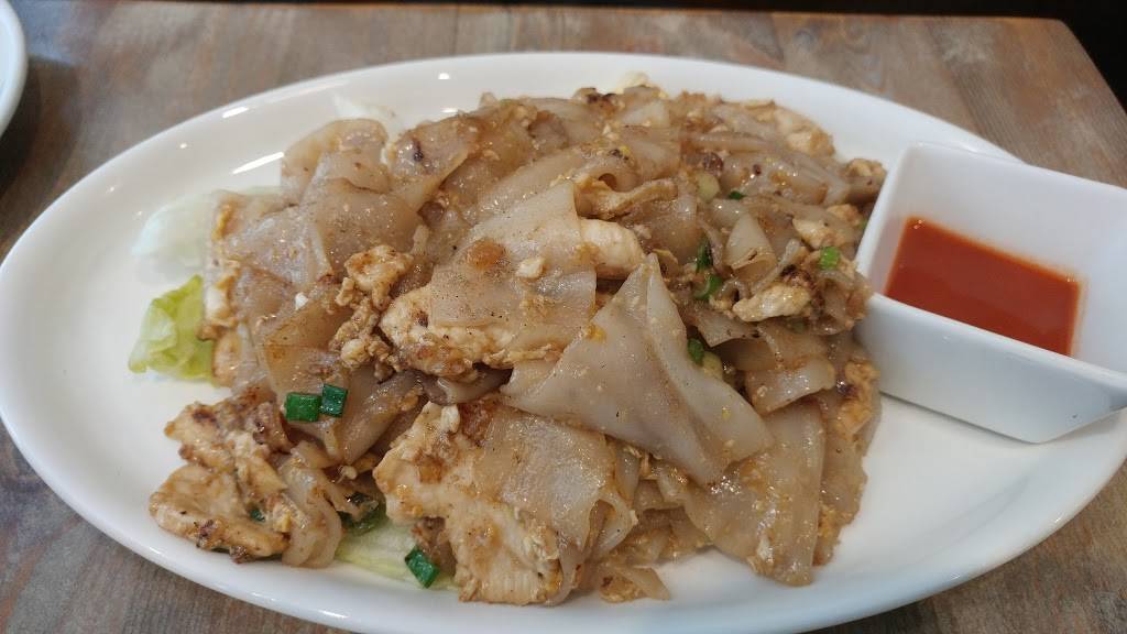 Ploy Thai | restaurant | 8140 Broadway, Elmhurst, NY 11373, USA | 7182057298 OR +1 718-205-7298