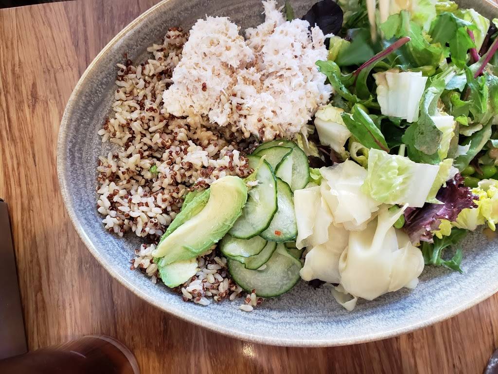 Pacific Catch | restaurant | 2027 Chestnut St, San Francisco, CA 94132, USA | 4154401950 OR +1 415-440-1950