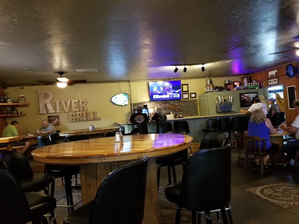 Wolf River Grill | restaurant | 3001 Red Hill Rd, Byrdstown, TN 38549, USA | 9318644499 OR +1 931-864-4499