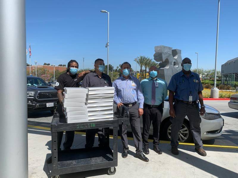 Golden Donuts | bakery | 11051 Hawthorne Blvd, Lennox, CA 90304, USA | 3106745430 OR +1 310-674-5430