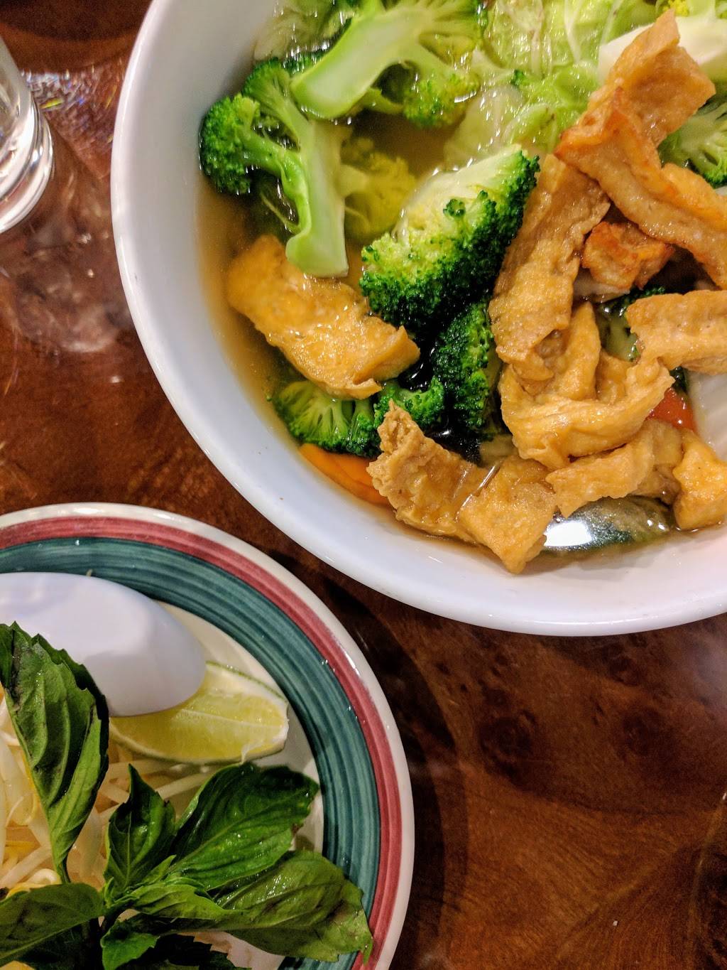 Phantasia | restaurant | 959 Poquonnock Rd, Groton, CT 06340, USA | 8604058000 OR +1 860-405-8000