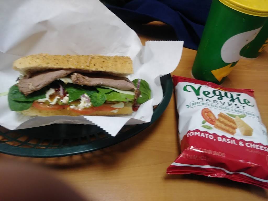 Subway Restaurants | restaurant | 6724 Bay Pkwy, Brooklyn, NY 11204, USA | 3474923888 OR +1 347-492-3888