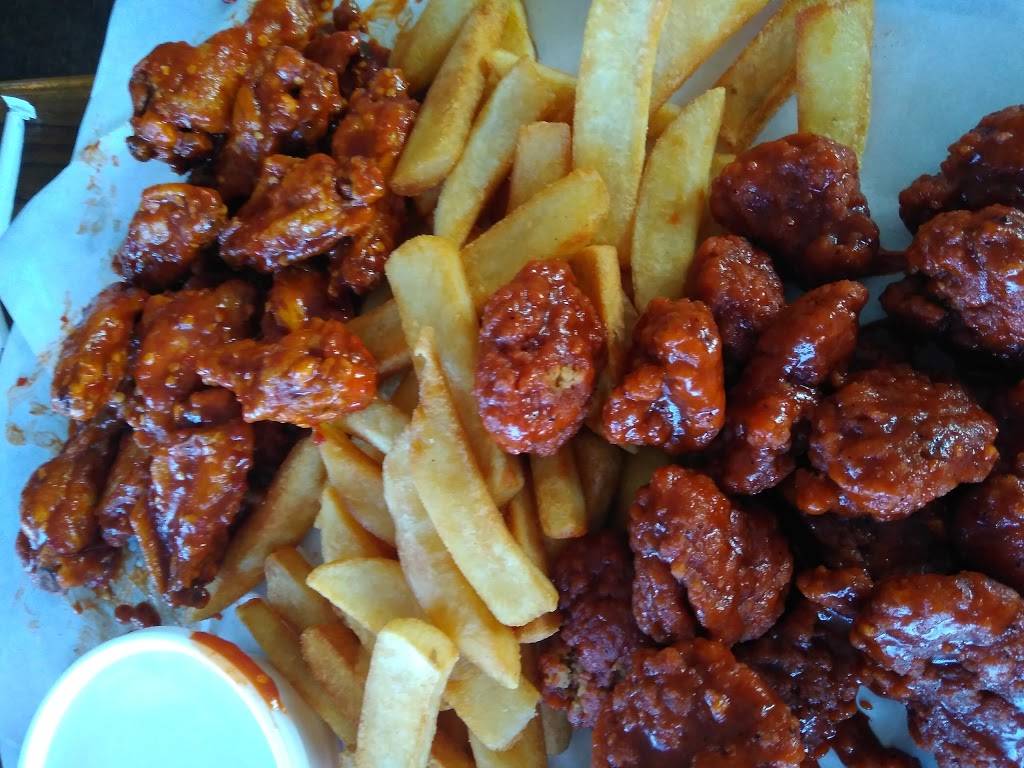 Pizza Plus - Mae Anne | restaurant | 2005 Sierra Highlands Dr, Reno, NV 89523, USA | 7757474444 OR +1 775-747-4444