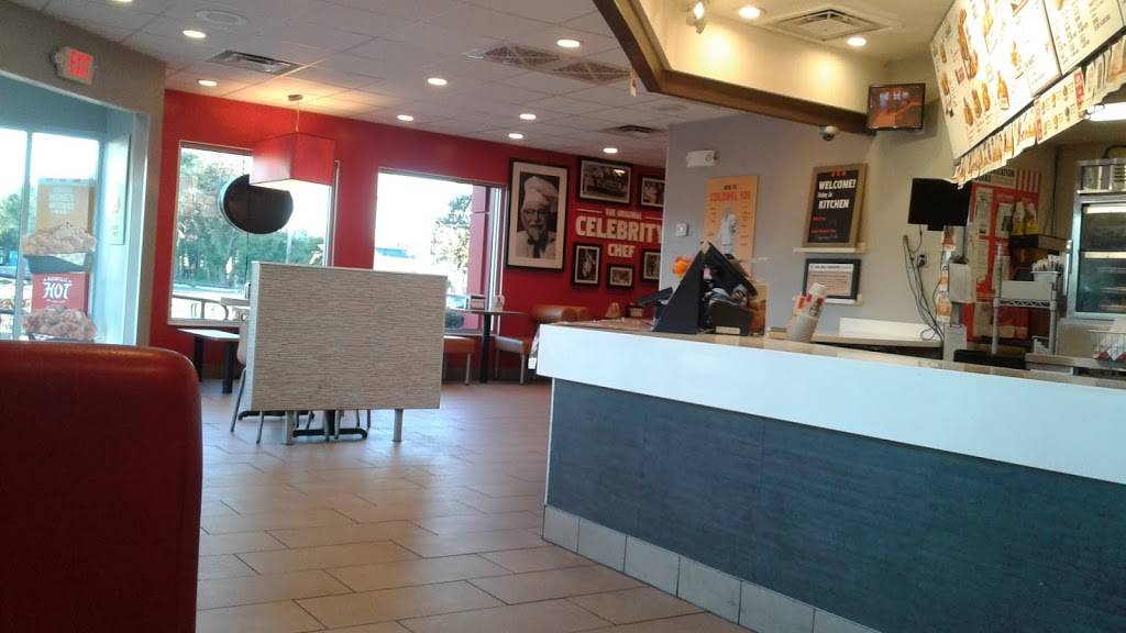 KFC | restaurant | 7276 103rd St, Jacksonville, FL 32210, USA | 9047729449 OR +1 904-772-9449