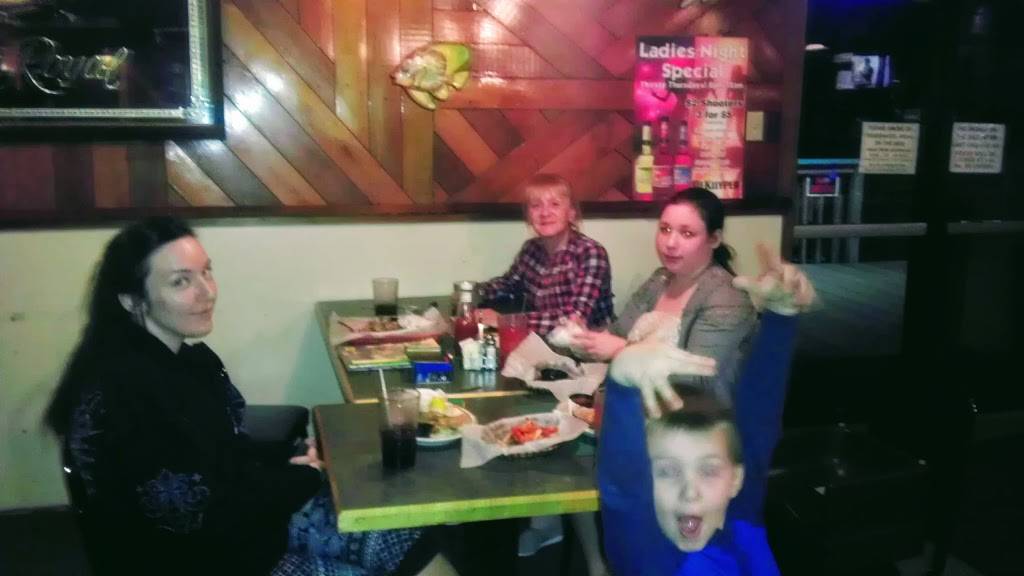 Beachcomber Restaurant-Lounge | restaurant | 873 Bladen St, Charlestown, MD 21914, USA | 4102870580 OR +1 410-287-0580