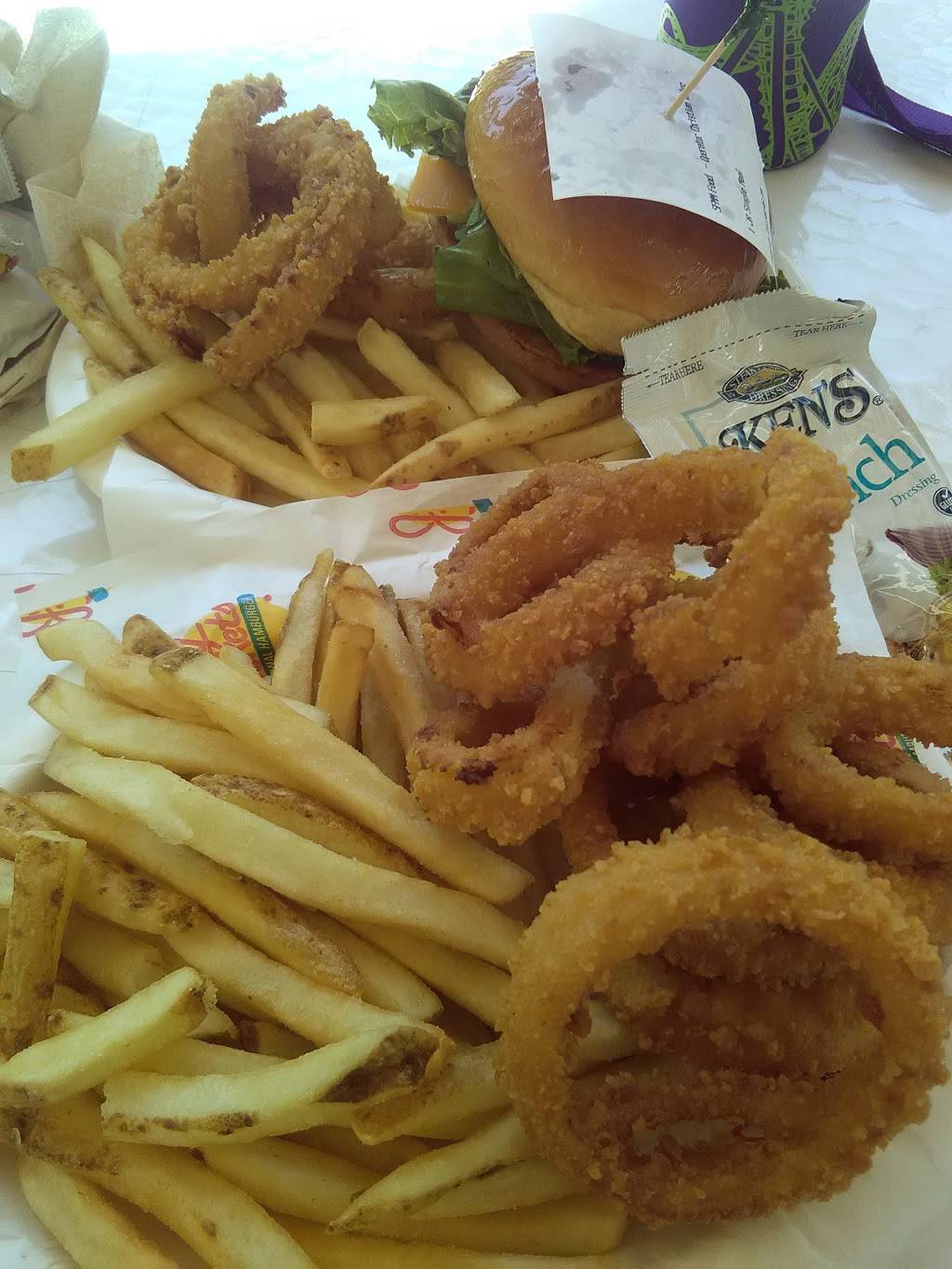 Johnny Rockets | restaurant | SIX FLAGS MAGIC MOUNTAIN, 26101 Magic Mountain Pkwy, Valencia, CA 91355, USA | 6612554819 OR +1 661-255-4819