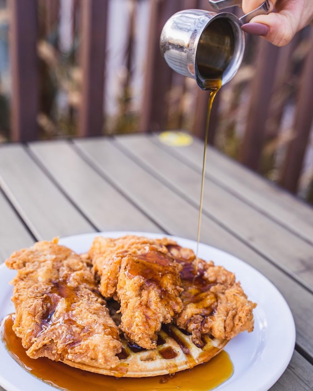 Over Easy | restaurant | 21152 E Rittenhouse Rd #102, Queen Creek, AZ 85142, USA | 4805721253 OR +1 480-572-1253