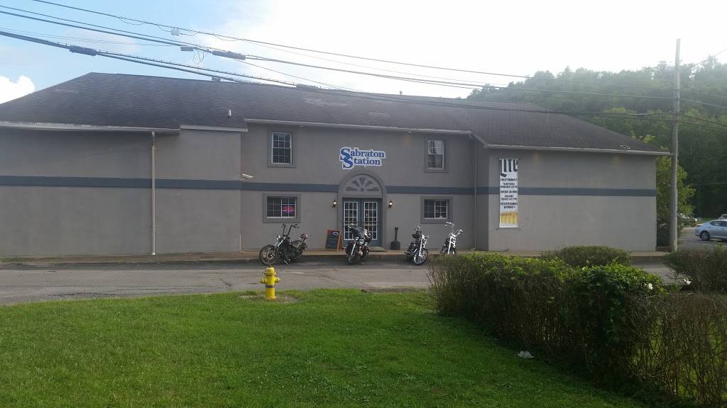Sabraton Station | restaurant | 1632 Deckers Creek Blvd, Morgantown, WV 26505, USA | 3043814225 OR +1 304-381-4225